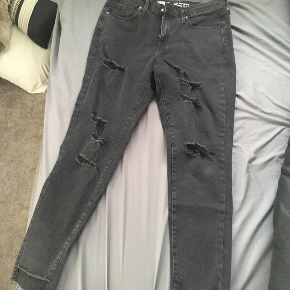 Mossimo high rise ripped skinny jeans